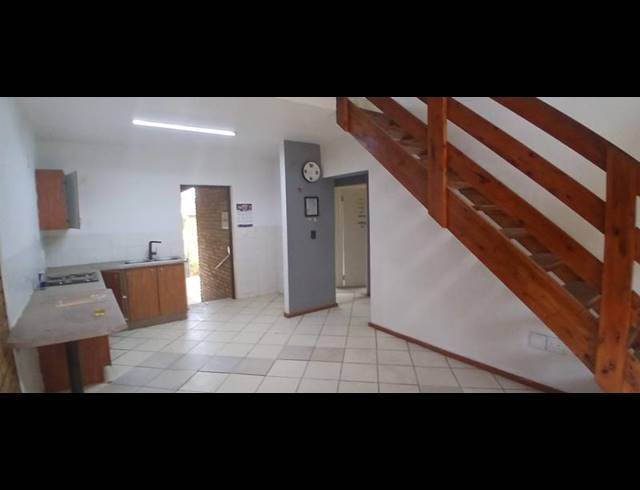 3 BEDROOM TOWNHOUSE FOR SALE IN HONEYDEW